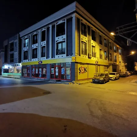 Apartment 1aileye-firma Calisanlarina Ege Ueniversite & Hastanesi Yakini *