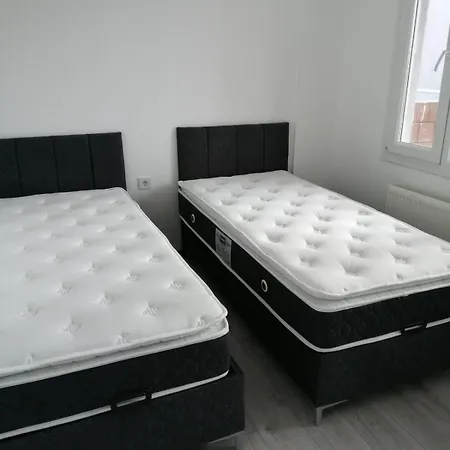 1aileye-firma Calisanlarina Ege Ueniversite & Hastanesi Yakini Apartment *