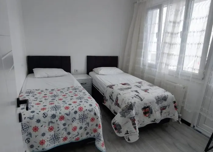 1aileye-firma Calisanlarina Ege Ueniversite & Hastanesi Yakini Apartmán *