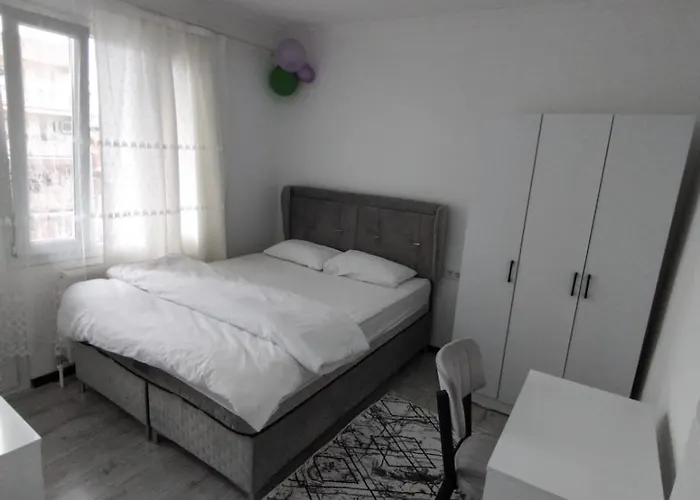 1aileye-firma Calisanlarina Ege Ueniversite & Hastanesi Yakini * Bornova