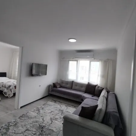 Apartment 1aileye-firma Calisanlarina Ege Ueniversite & Hastanesi Yakini Bornova