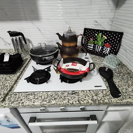 1aileye-firma Calisanlarina Ege Ueniversite & Hastanesi Yakini Apartmán *