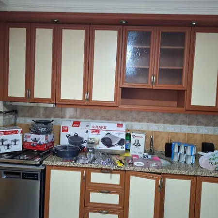 Apartment 1aileye-firma Calisanlarina Ege Ueniversite & Hastanesi Yakini