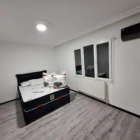 1aileye-firma Calisanlarina Ege Ueniversite & Hastanesi Yakini * Bornova