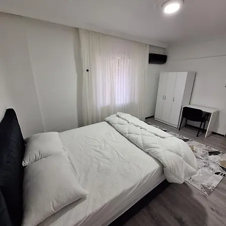 1aileye-firma Calisanlarina Ege Ueniversite & Hastanesi Yakini Apartment