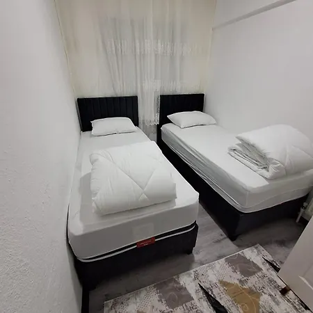 1aileye-firma Calisanlarina Ege Ueniversite & Hastanesi Yakini Bornova